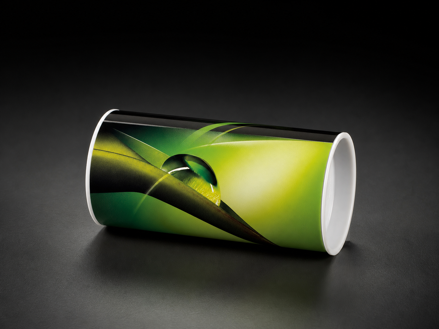 Fresholair geurcartridge op donkere studioachtergrond